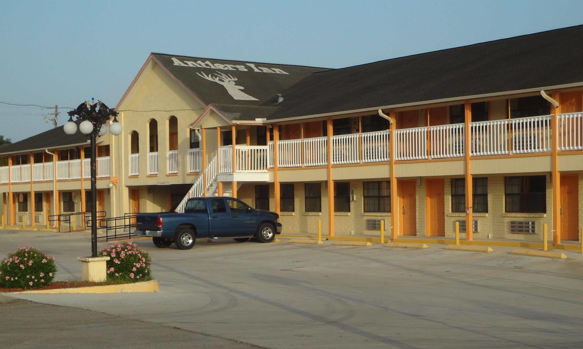 Antlers Inn Goliad Eksteriør billede